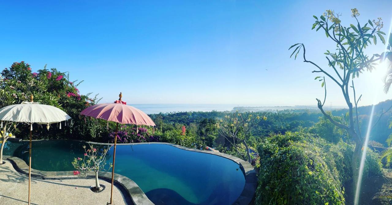 Reva Bali Villa Temukus