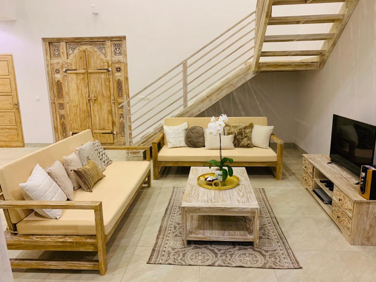 Reva Bali Villa Temukus